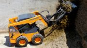 Mustang 2056 Skid-Steer
